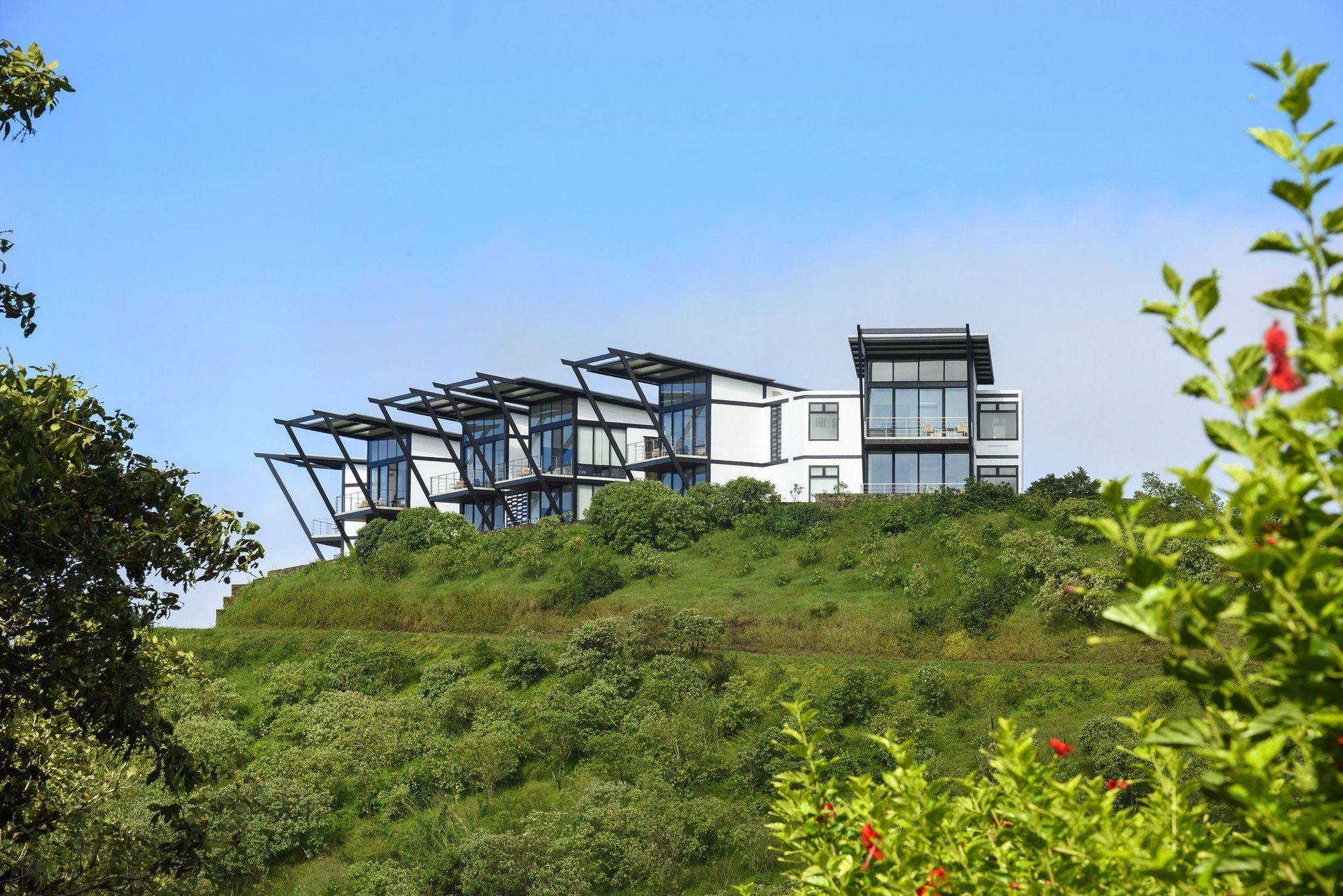 Pikaia Lodge Santa Cruz Island Екстер'єр фото