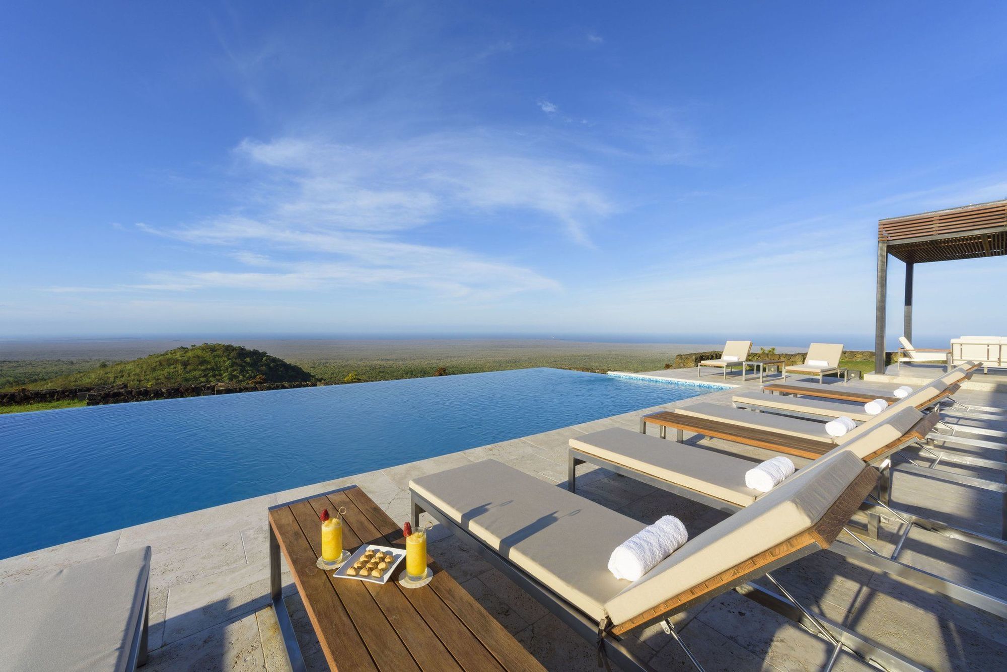 Pikaia Lodge Santa Cruz Island Екстер'єр фото