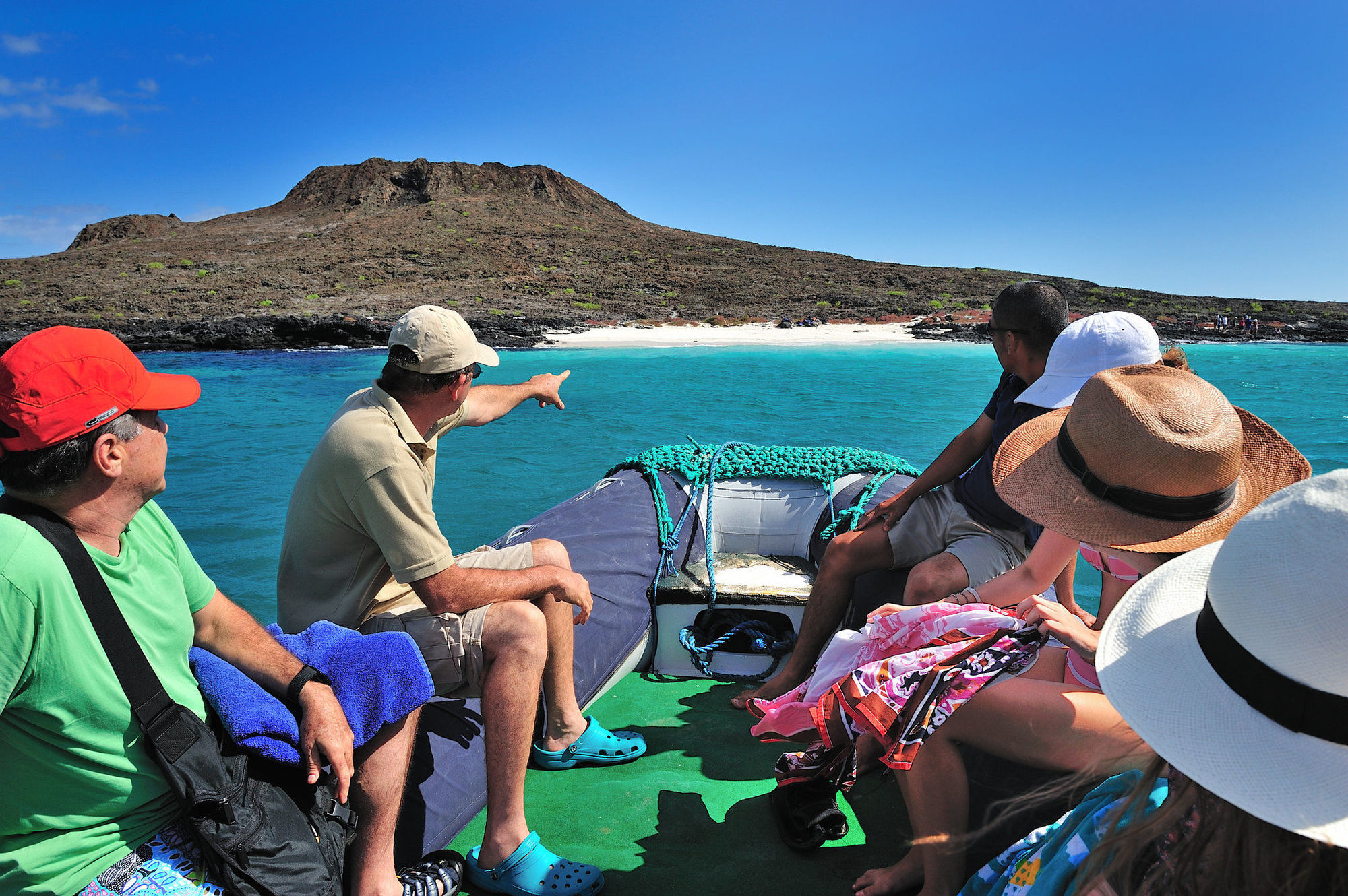 Pikaia Lodge Santa Cruz Island Екстер'єр фото